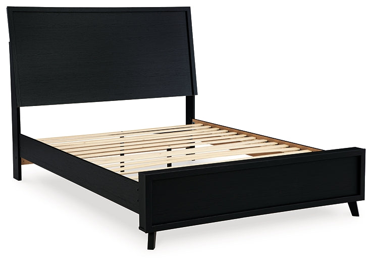 Danziar Full Panel Bed
